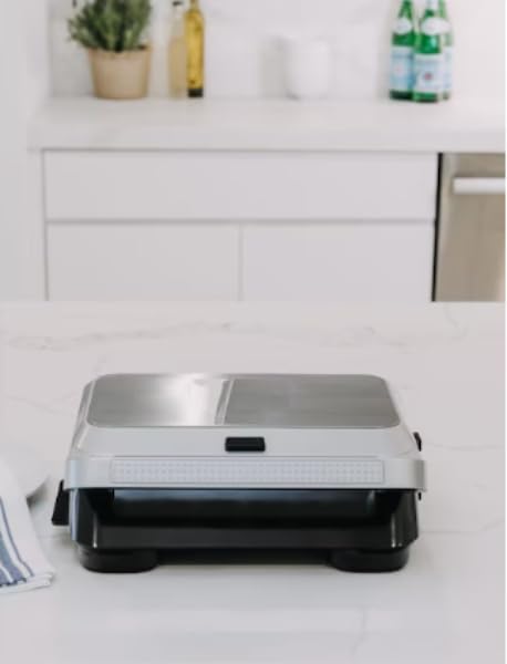 Compact Panini Press and Sandwich Grill, 10 x 5 inches, Non-Stick with Easy-Clean Plates, Electric Panini Grill for Sandwiches & Grilled Meals