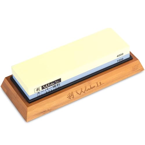 Foto von Wakoli EDIB 3-teiliges Küchenmesser Set aus Damaststahl (VG10 Kern) mit Schleifstein – Santoku Messer, kleines Santoku & Officemesser – Scharf & ergonomisch – Damastmesser Set mit Pakkaholzgriffen