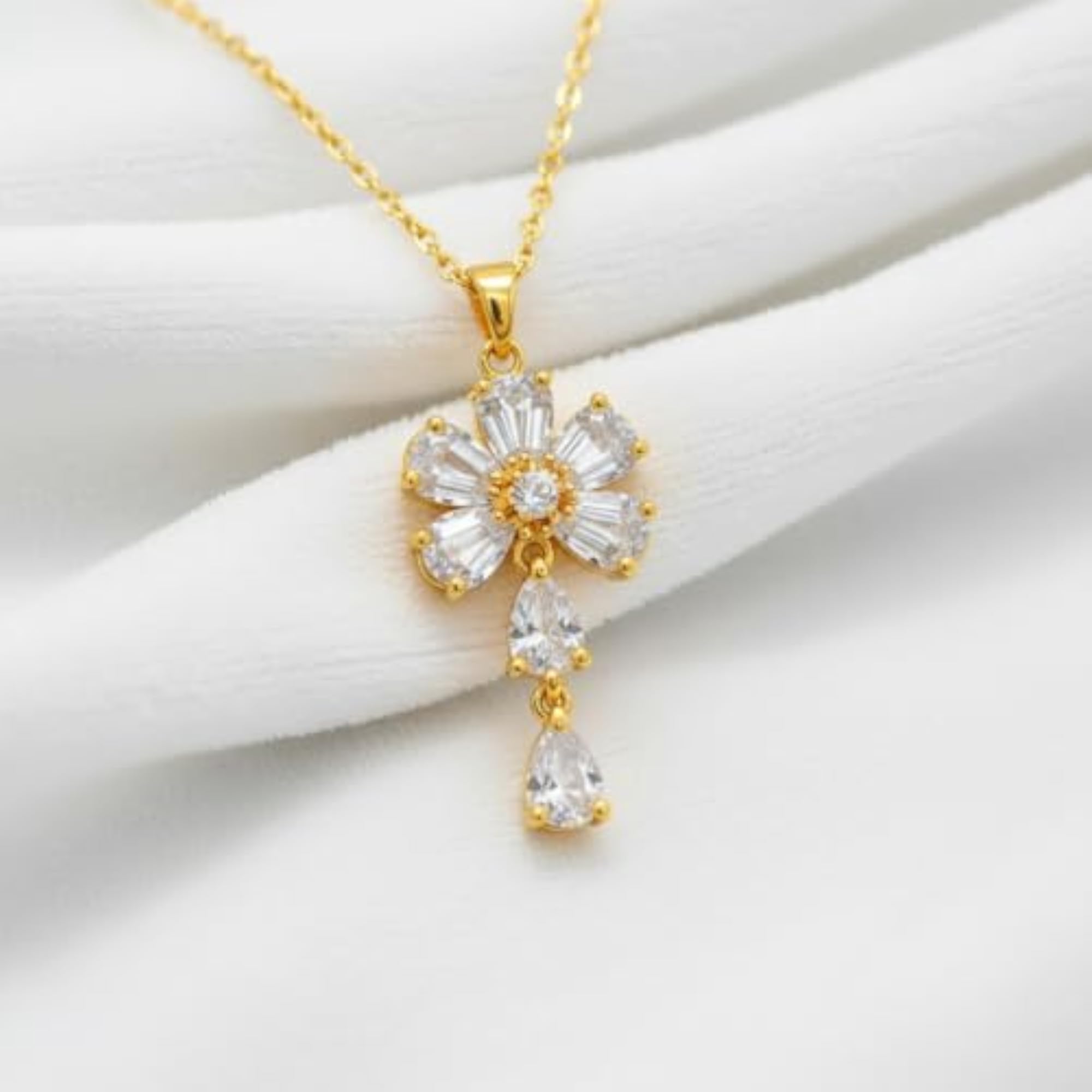 Women's Gold Pearl Flower Drop Diamond Pendant Necklace Set