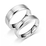 El tamaño del anillo de compromiso para boda es de 6mm. El ancho de los anillos para mujer es de 4mm. Color plateado