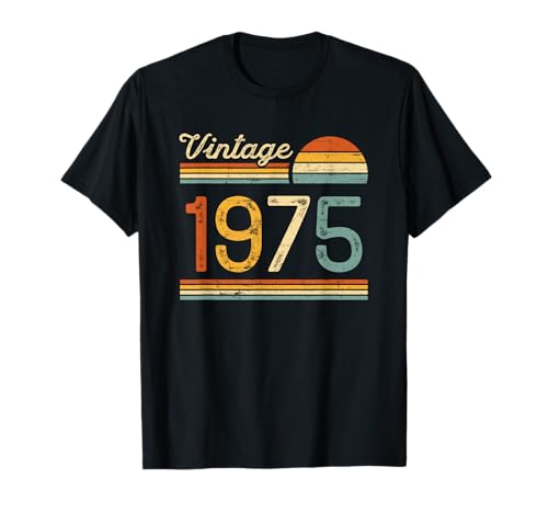 Vintage Born in 1975 - 50th Birthday 50 years old Men Women T-Shirt