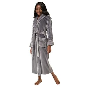 Turquaz Plush Robes For Women, Soft Warm Fleece Bathrobe for Women, Long Comfy Women’s Robe