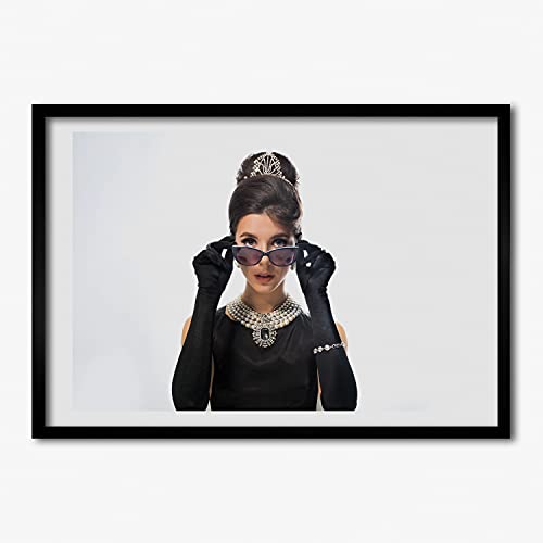 Tableau moderne cadre bois mdf 70x50 cm affiche femme avec lunettes