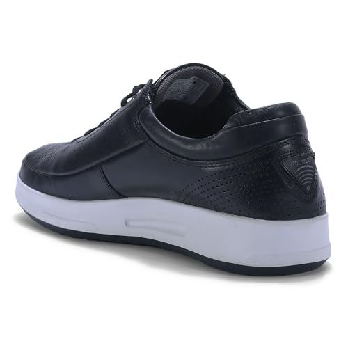 Image of Woodland Men Black Casual Sneaker