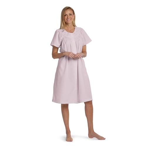Image of Miss Elaine Women's Short Seersucker Robe, Snap Front and Short Sleeves, Two Front Pockets (Large, Pink)