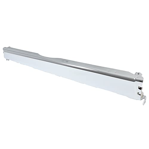 ALMULOO Rear Bumper Compatible with 1996-2002 Toyota 4Runner Without Fender Flares Bumper Face Bar Replacement for TO1102219 5210535130 Steel Chrome