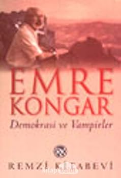 Paperback Demokrasi Ve Vampirler [Turkish] Book