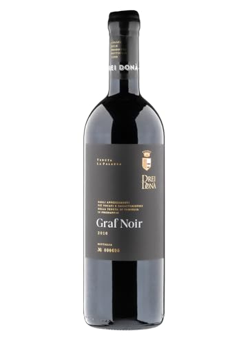 DREI DONA' - dal 1923 la nostra famiglia custodisce i vigneti della tenuta, Il meticoloso lavoro in vigna nel rispetto dei ritmi e dei cicli della natura, la cura delle biodiversità nella tenuta, il delicato lavoro in cantina, i lenti affinamenti in terracotta, legno e cemento sono i semplici gesti per portare nel bicchiere l’espressione più pura del nostro micro-terroir di Massa di Vecchiazzano all’interno della DOC Predappio.