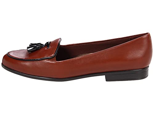 Image of Trotters Women's Leana Loafer Flat