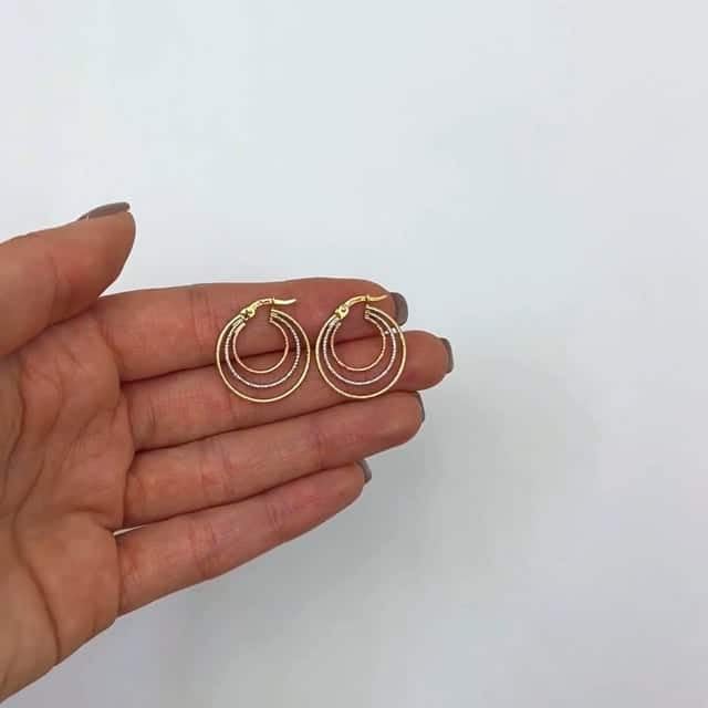 14K Gold Tri-Color Yellow White Rose Diamond-Cut Trinity Hoop Earrings 22mm2