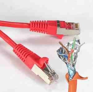 100Ft Cat.5E Shielded Patch Cable Molded Red