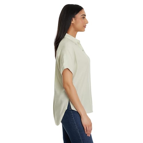 Image of Gloria Vanderbilt Women's Daisy Short Sleeve High-Low Button Down Shirt Standard