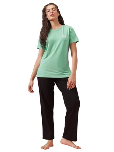 Image of Clovia Women's Cotton Printed Top & Pyjama Nightsuit Set