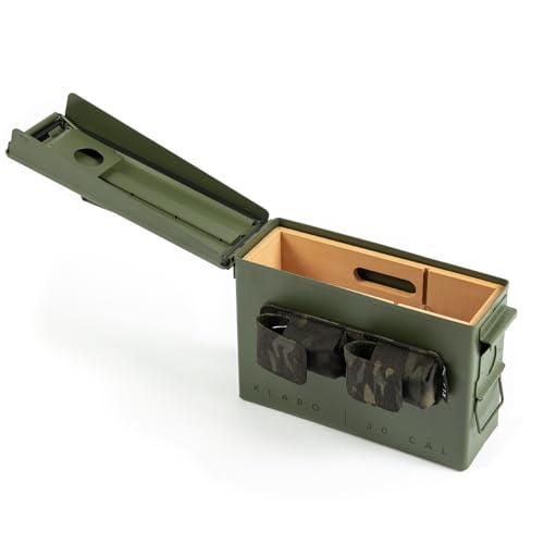 CASE ELEGANCE - O umidificador Smoke Can 30CAL, caixa de munição de metal grosso, prateleiras de cedro espanhol, acabamento verde militar, estojo de acessórios magnéticos - comporta de 15 a 30