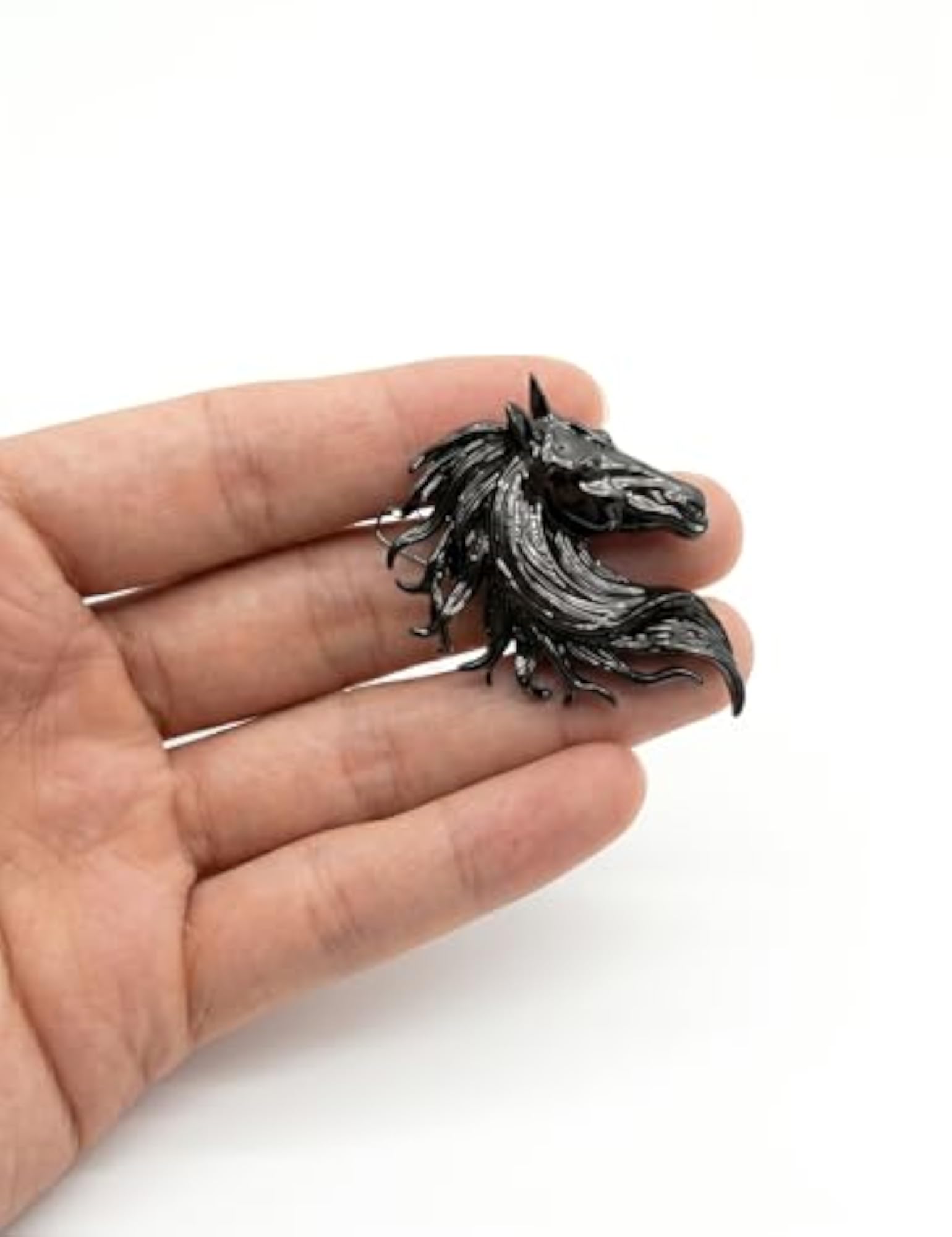 Horse Face-Shaped Shiny Metal Studded Brooch for Men