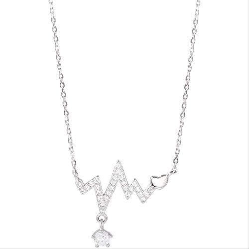 Collier cœur zircon pour femmes, le bijou géométrique idéal pour briller en fête