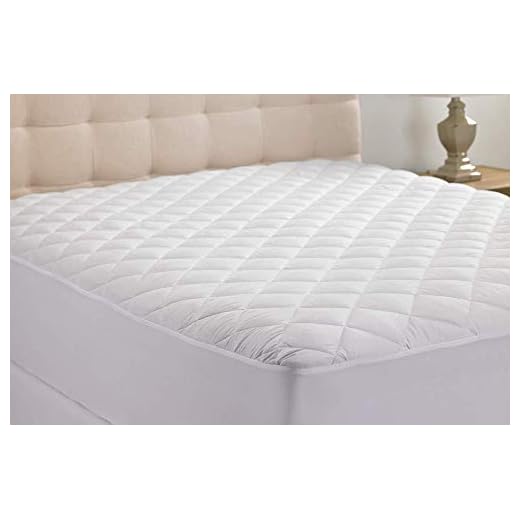 Hypoallergenic Quilted Stretch-to-Fit Mattress Pad by Hanna Kay, Clyne Collection (Queen)