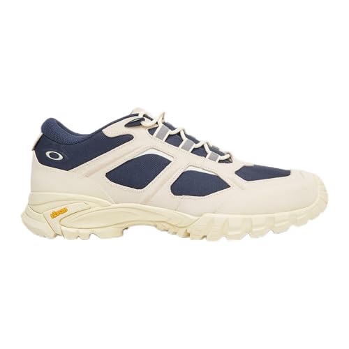 Image of Oakley Men's Sierra Terrain Sneakers