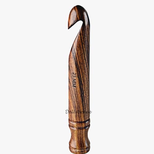 Image of Wooden Crochet Hook with Ergonomic Grip Handle, Handcrafted Bamboo Crochet Tool for Chunky Yarn, Jumbo 25mm Crochet Hook for Beginners and Experts