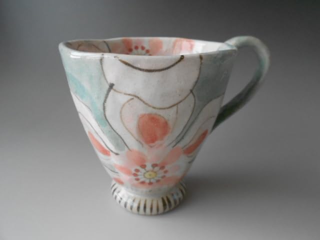 スーパーガンザジュンタブラジルのサッカーボールをイメージした楽器