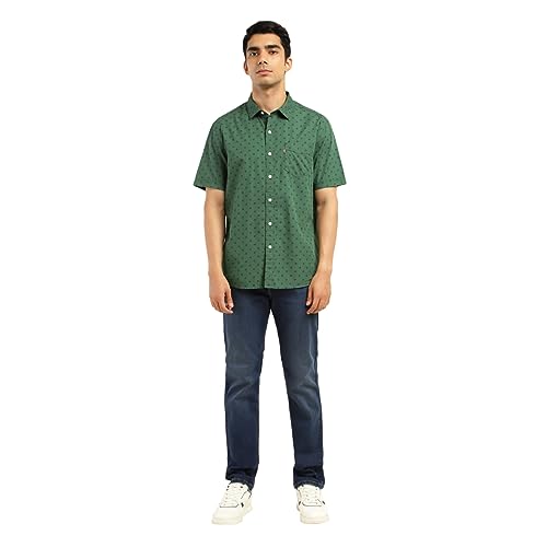 Image of Levi's Men's Solid Slim Fit Shirt