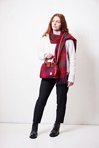 Islander Warm soft unsex wool scarf, Fuchsia Tartan, One Size2