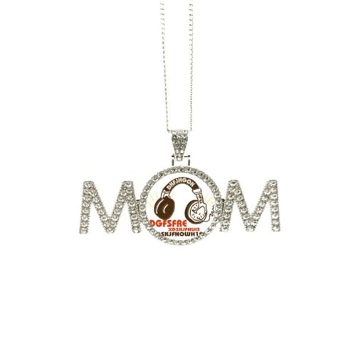 Collier casque de musique rock marron, le bijou idéal pour vos festivals en famille