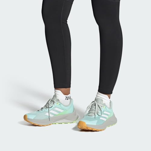 adidas Womens Terrex Free Hiker 2 Low Gtx Hiking Hiking Sneakers Shoes - Yellow3