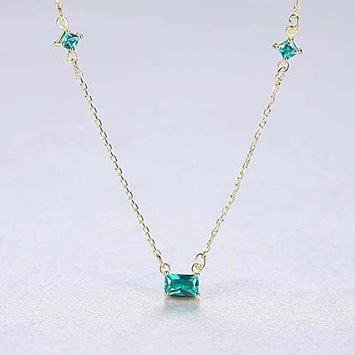 Colliers pendentifs carrés pour les filles minces en style coréen