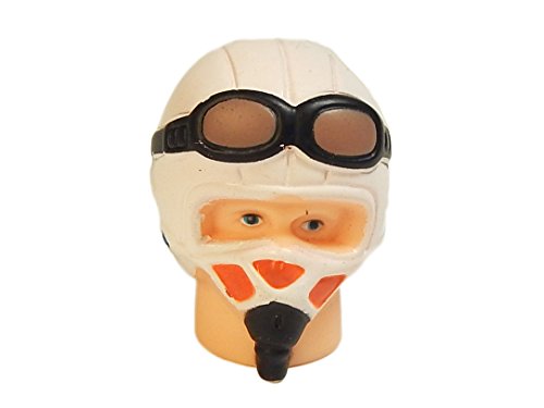 Preisvergleich Produktbild Arkai Pilot Modell mit Helm und Maske Pilotenpuppe