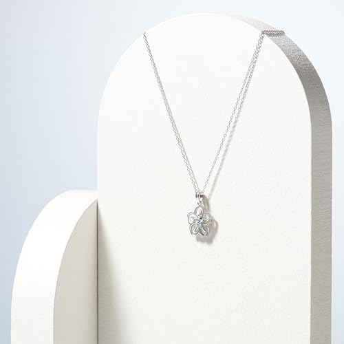 Amazon Essentials R3A7D512FW Sterling Silver Genuine Sky Blue Topaz Flower Pendant Necklace thumb #2