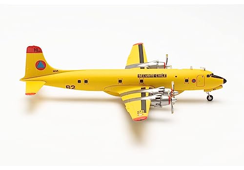 herpa airplane model Sécurité Civile Douglas DC-6, F-ZBAD Pélican 62" on a scale of 1:200, metal miniature with pedastal