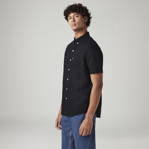 Image of Levi's Men's Solid Slim Fit Shirt