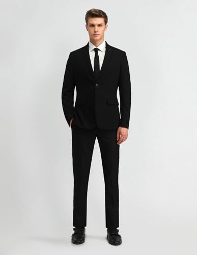 Image of Arrow Knitted Textured Pattern Mens Blazer with Three Pockets and Double-Vented Back Hem Single Breasted Blazer