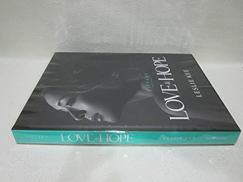 Amazon.co.jp: 写真集 TIFFANY SUPPORTS LOVE & HOPE LESLIE KEE
