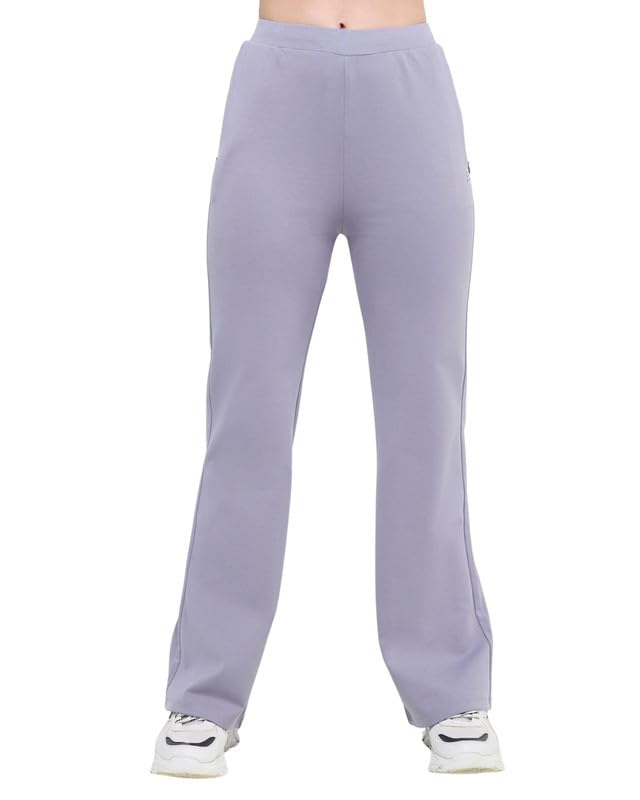 Image of HUNNIT Essential Flare Pants for Women with Zip Pockets | Mid Waist Solid Cotton Tapered Flare Pants | Bootcut Flared Trousers with Wide Elastic Waistband | Relaxed Fit Flared Trouser