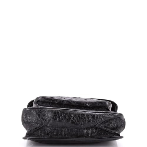 Saint Laurent, Pre-Loved Niki Chain Flap Bag Matelasse Chevron Leather Medium, Black4