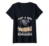 donna nero schnauzer regali solo una ragazza che ama il suo schnauzer maglietta con collo a v
