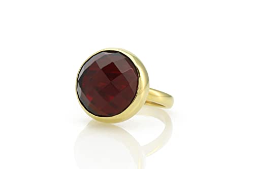 Bague en grenat or 14k : bijou minimaliste femme et pierre de naissance