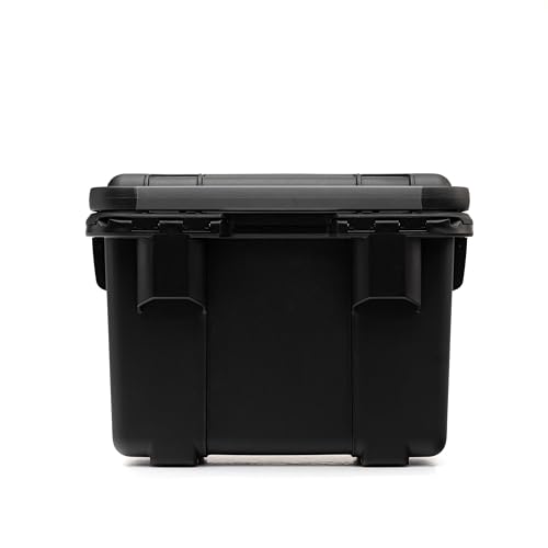 Image of NANUK T30 with Padded divider (Black)