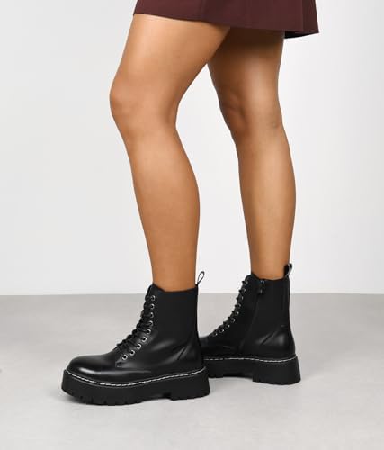 BOSANOVA Stivaletti militari realizzati in pelle vegana con doppia piattaforma e suola track. Chiusura con cerniera e lacci. Scarpe da donna, Nero , 39 EU