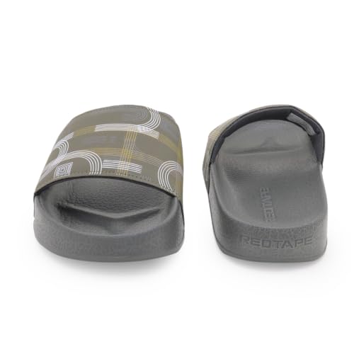 Image of Red Tape Mens Sliders in Olive