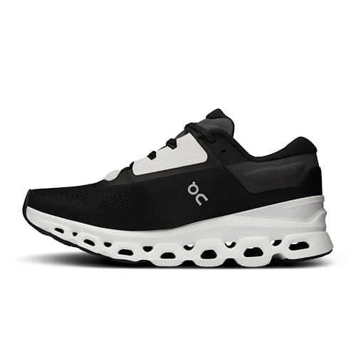 Image of On Women's Cloudstratus 3Sneaker