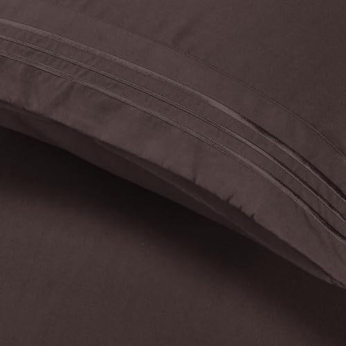 Image of Elegant Comfort Luxury Ultra-Soft 2-Piece Pillowcase Set 1500 Thread Count Egyptian Quality Microfiber Double Brushed-100% Hypoallergenic-Wrinkle Resistant, California King, Chocolate Brown