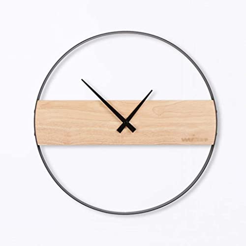 Horloge murale en bois pour sublimer votre salon avec une décoration murale chic