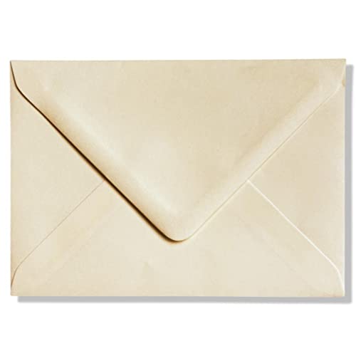 Enveloppes de luxe C6 opaques couleur crème pour protéger vos invitations