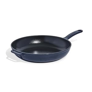 Made In Cookware – Enameled Cast Iron Skillet – Blue – Exceptional Heat Retention & Durability – Professional Cookware – Crafted in France – Induction Compatible