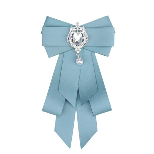 Grand noeud papillon femme rétro idéal pour sublimer un costume