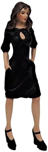 Melody Jane Dollhouse People Modern Woman in Little Black Dress Figura de resina