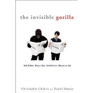 The Invisible Gorilla: And Other Ways Our Intui... B003N849C6 Book Cover